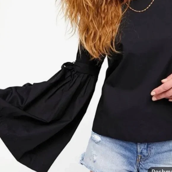 Free people Black Bell Sleeve Top size S - Picture 4 of 12